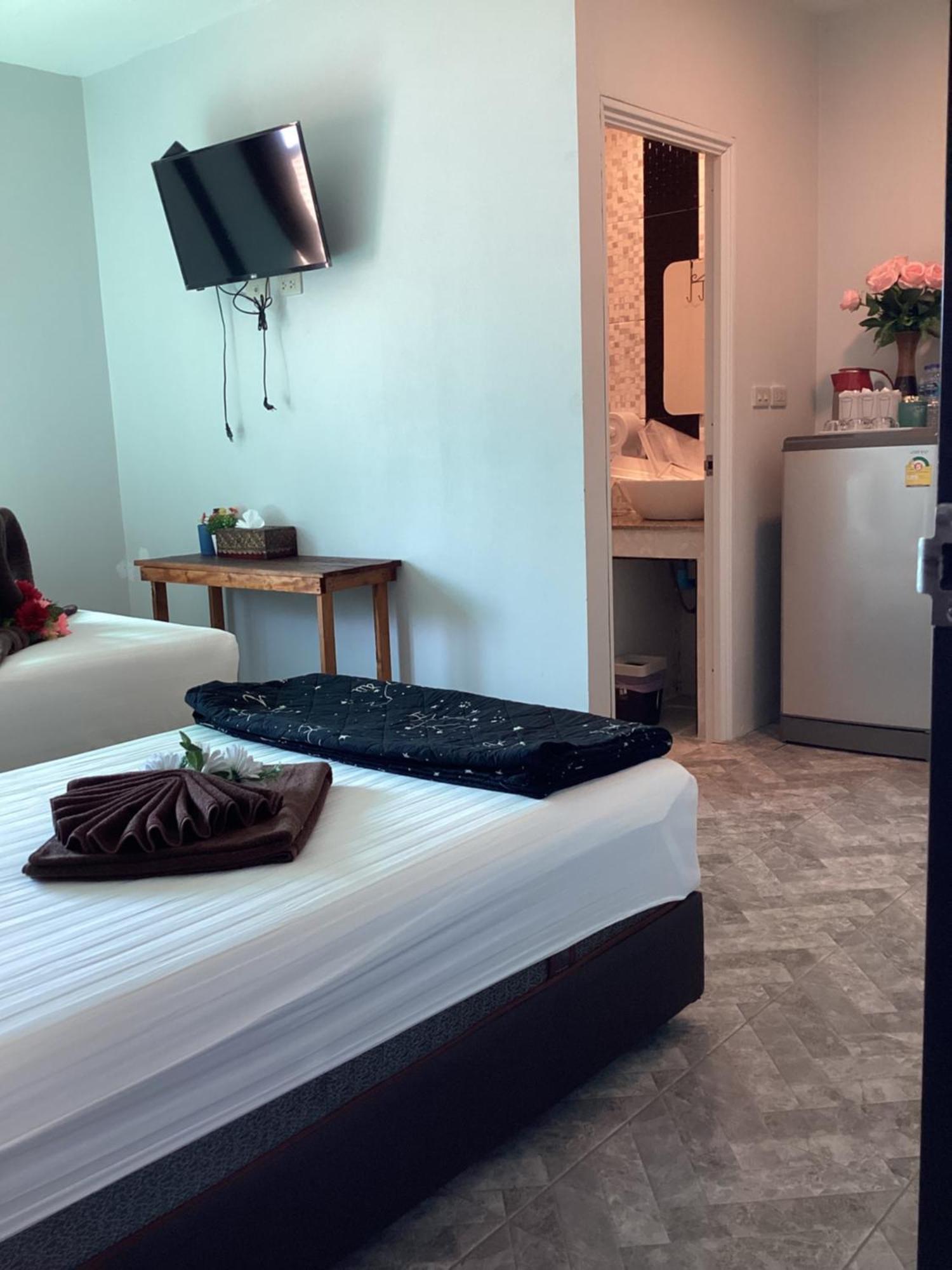 Nest Hostel Lipe 外观 照片