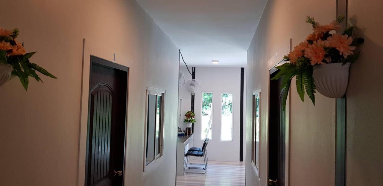 Nest Hostel Lipe 外观 照片